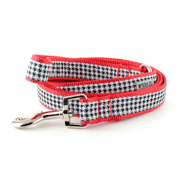 Houndstooth B/W Lead